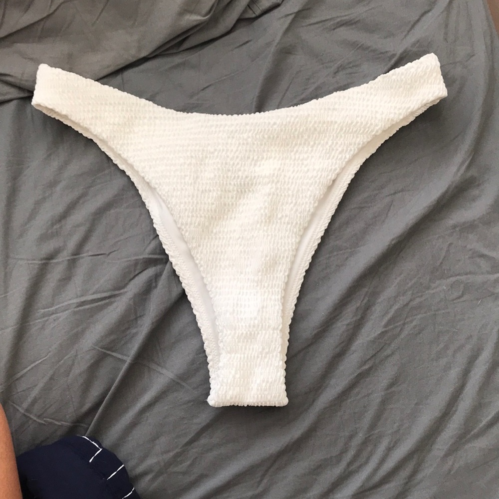 Never worn hollister white bikini bottoms